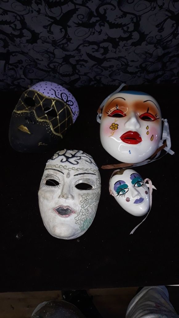 Porcelain masks