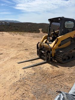 Skid Steer Forks - 4k LBS