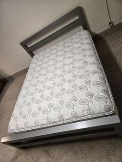 Heavy metal Queen Bed with mattress