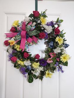 Beautiful 24" X 24"  Wreath 