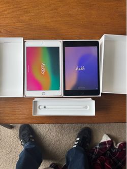 2 iPad mini’s 64gb
