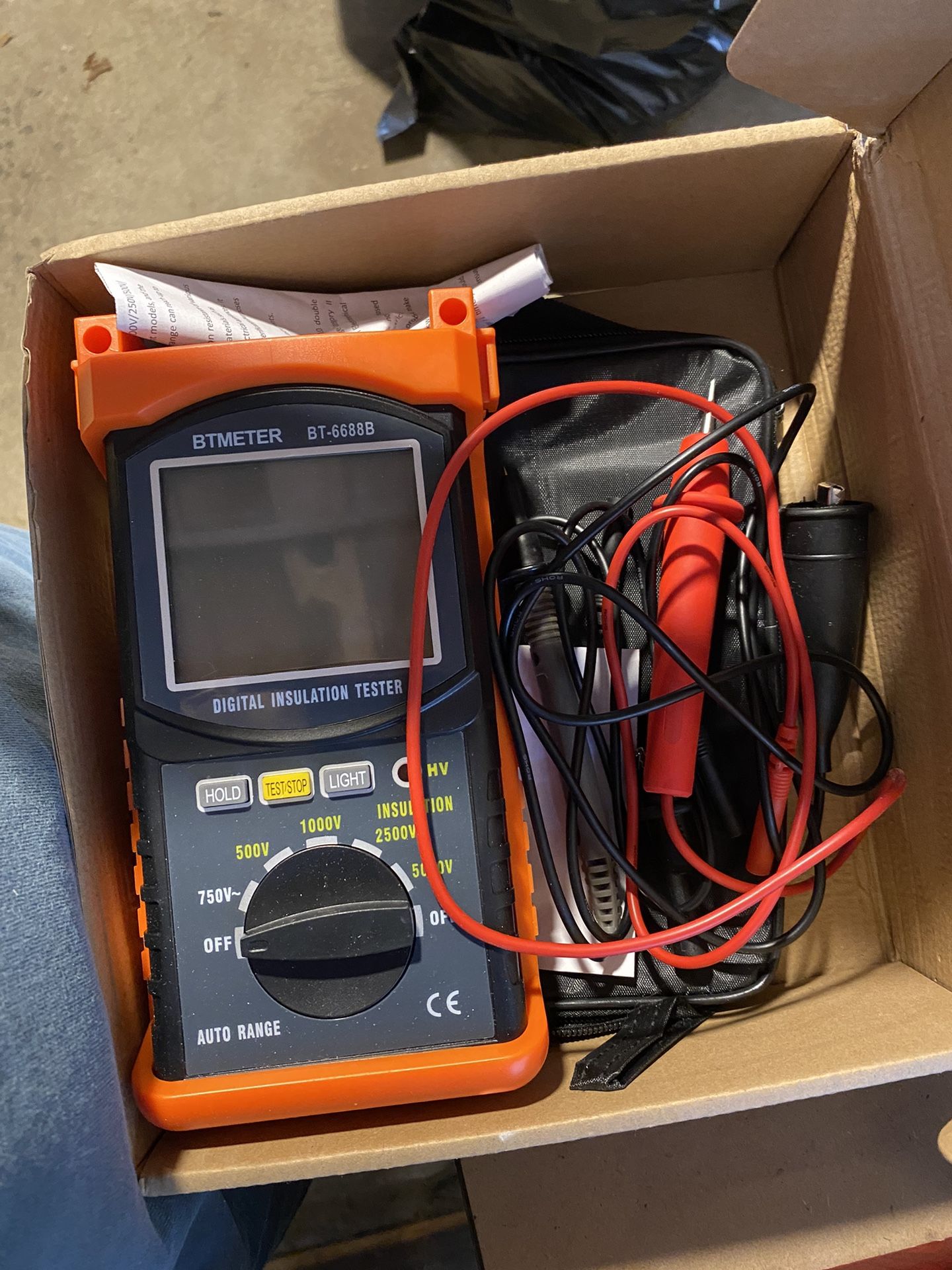 BTMETER multimeter / megger