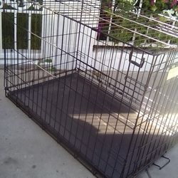 LARGE DOG KENNEL