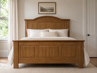 Solid Wood Full-Size Bed Frame – Beautiful Traditional Style