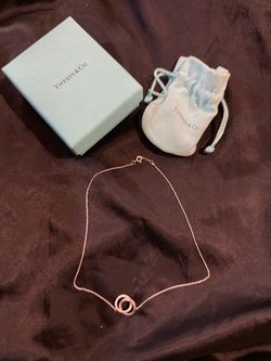 Tiffany & co interlocking circle Necklace