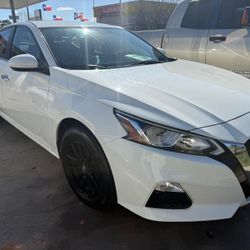 2020 Nissan Altima