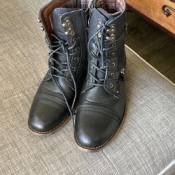 Polar Fox  Men’s Boots Size 10  Black $40.00