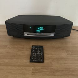 BOSE WAVE MUSIC SYSTEM - MODEL AWRCC1 - AUX LINE IN / BOSELINK / AM/FM RADIO / CD PLAYER / CLOCK w/ REMOTE -AUDIOPHILE HI-FI