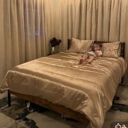 Brand new queens size of Complete bed frame