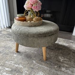 Round Ottoman Coffee Table With Wooden Legs