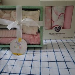 5 Pieces Baby Girl Set/ 3 Swaddles 