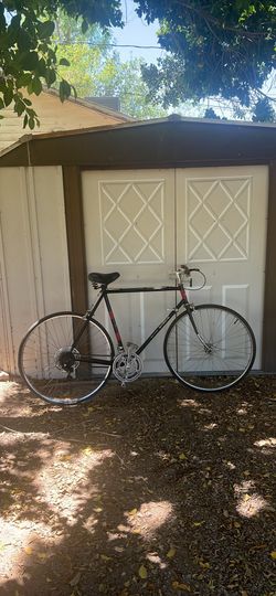 Motobecane super mirage made in France, steel frame.