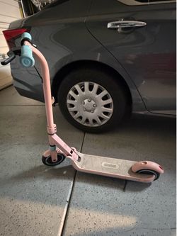 Segway Kids Ninebot Zing C8 kick scooter