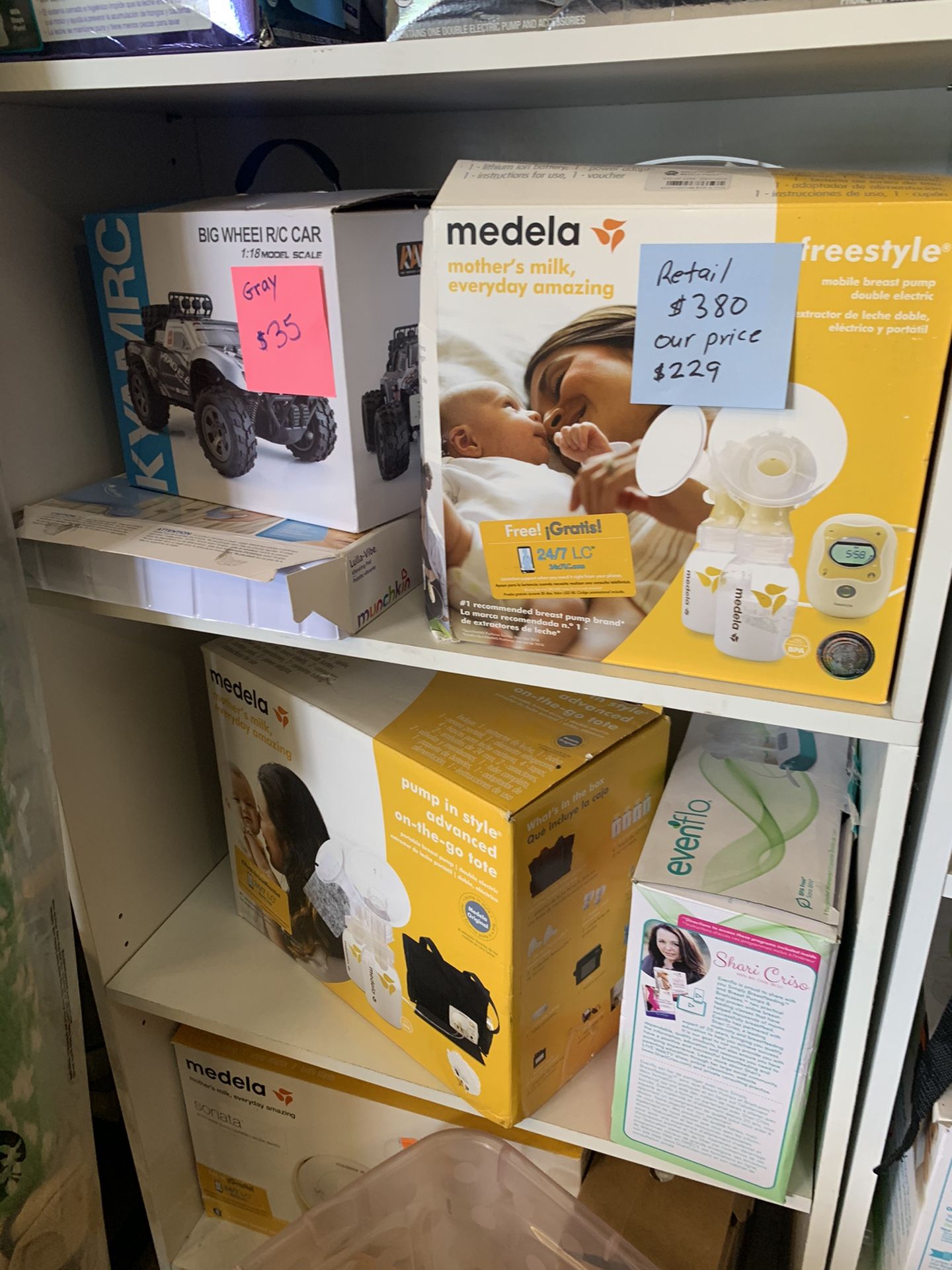 New breast pumps in boxes