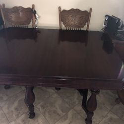 Antique Dining Table (No chairs) 