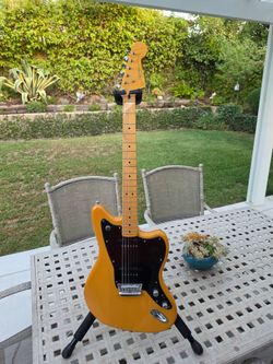 Squire by Fender Jazzmaster