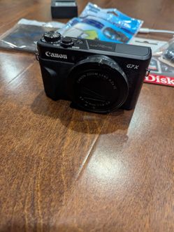 Canon PowerShot G7x Mark 2 Camera