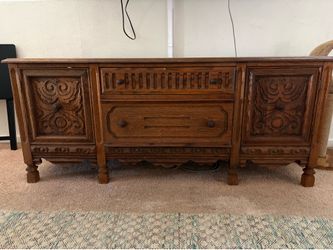 Vintage Wooden Sideboard / Media Console