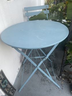 Metal Blue Table And 1 Chair