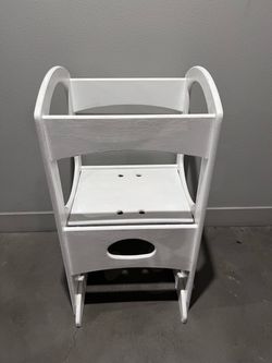 Learning Tower Adjustable Platform