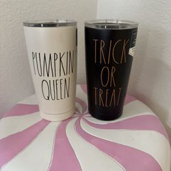 RAE DUNN COFFEE CUPS X2