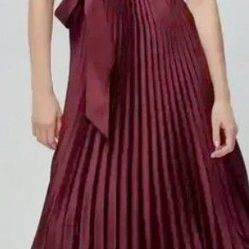 Women's Size 14 White House Black Market Dress Scuba Knit And Satin Pleated Dress