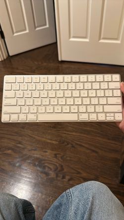 Apple keyboard