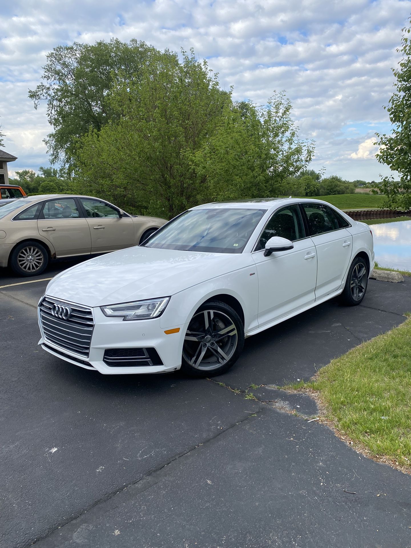 2017 Audi A4