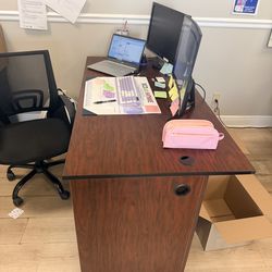 Free office desk