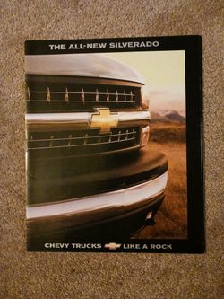 Chevrolet Silverado Dealer Showroom Sales Brochure 