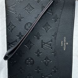 New! Genuine Large Louis Vuitton Clutch