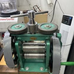 Jewellery Roller Machine $200