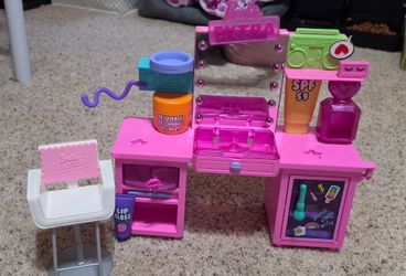 Barbie Extra Light Up Vanity Playset