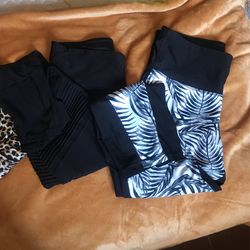 Workout Leggings Medium And Large 