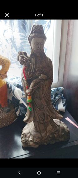 Vintage Hand Carved Chinese Green Soapstone Statue Stone Base