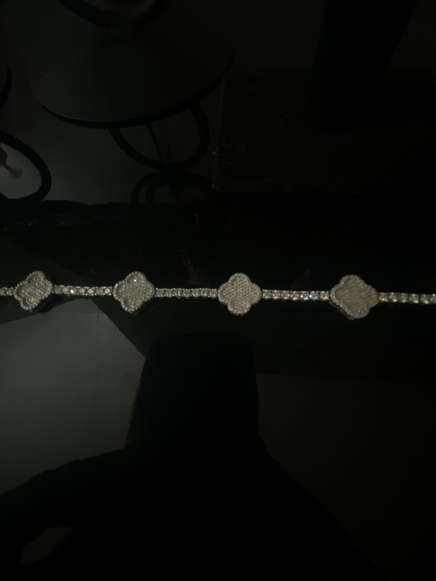 Vancleef Bracelet Bussdown