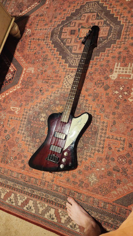Epiphone Thunderbird IV Bass Guitar