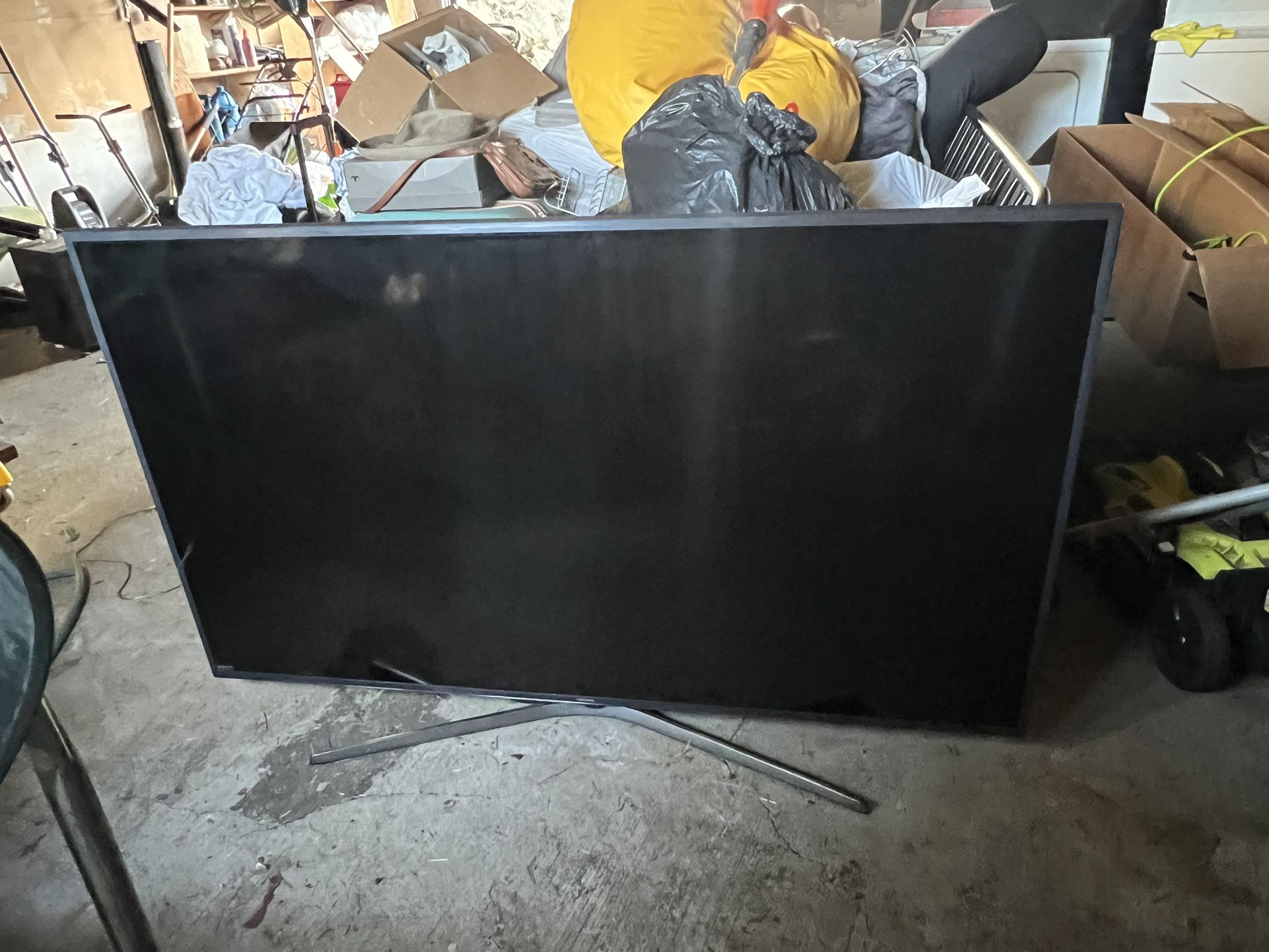 60” INCHES TV FOR SALE