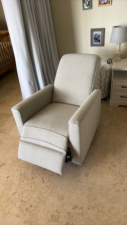 Armchair with reclining backrest and leg, perfect condition