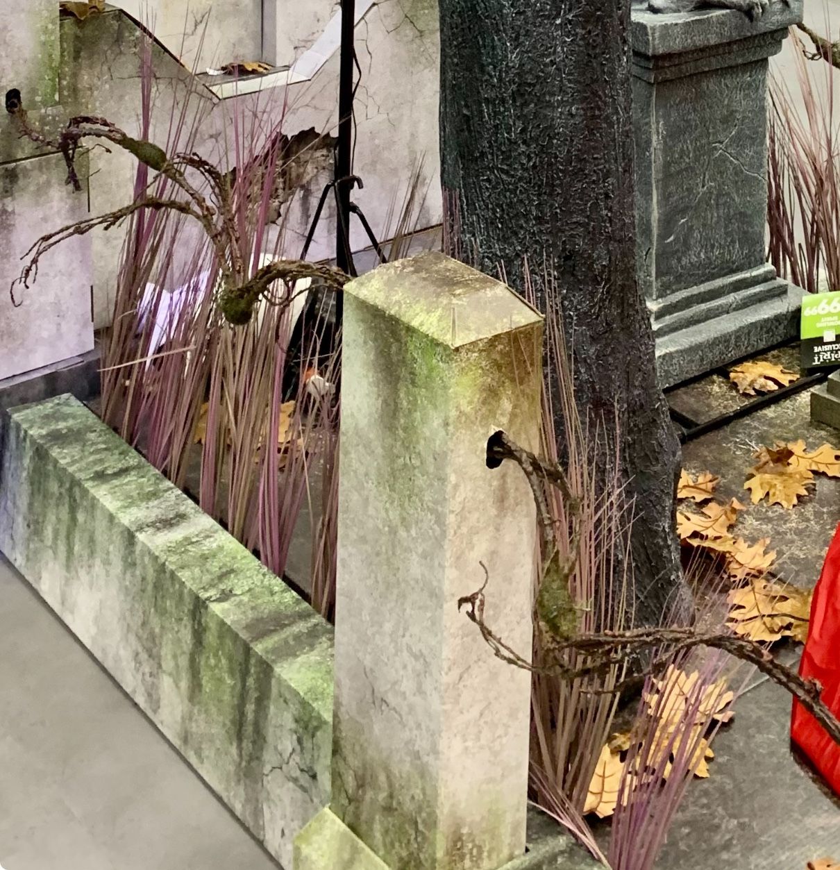 Spirit Halloween 2023 ISE Cemetery Vines