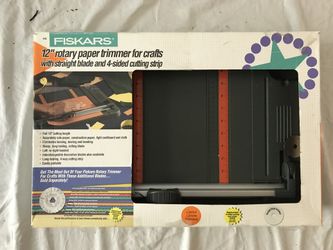 Fiskars 12” rotary paper trimmer for crafts