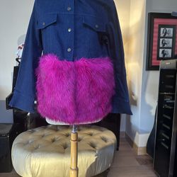 Retro vibe Size Large Denim Jacket With Hot Pink Faux Fir Trim! 