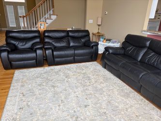 American signature 3pc sofa