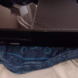 Xbox One With NBA 2k20 And Controller With Cords 