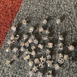 Charmssssss‼️ Pick which ones you want ⭐️⭐️