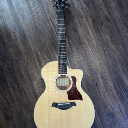 Taylor 214ce DLX Grand Auditorium Acoustic Electric R Handed Guitar $1,700 On Guitar Center. W/ Hardshell Case *NEW*