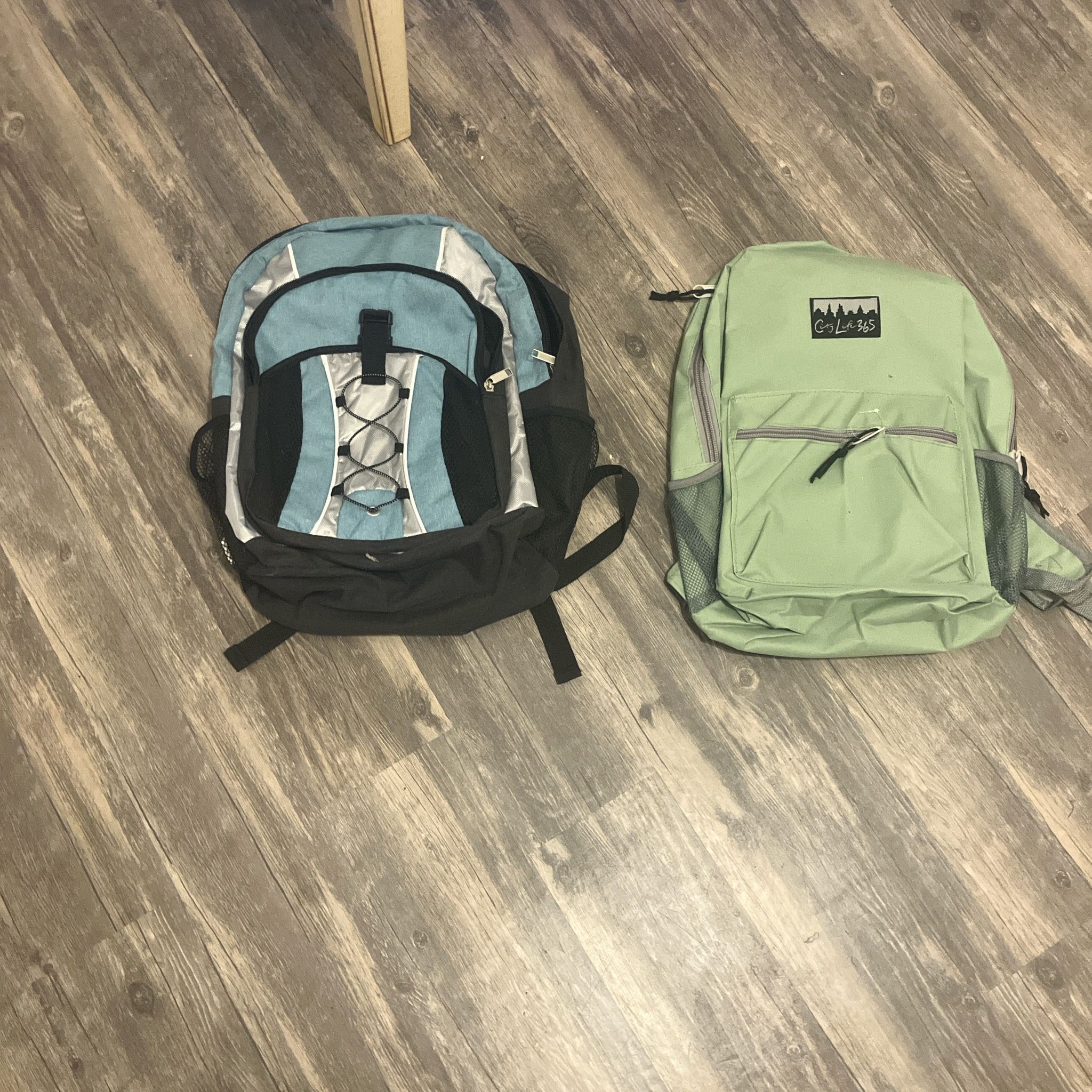 2 Backpacks