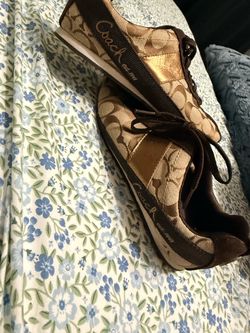 Coach Signature Sneakers