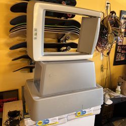 2 Automatic Petsafe Litter Boxes With 6 Refills