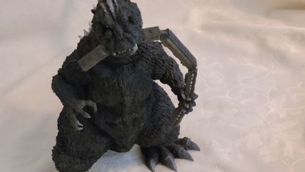 Rare X-Plus Large Shin Godzilla Train Biter Figure Statue + Base Toho